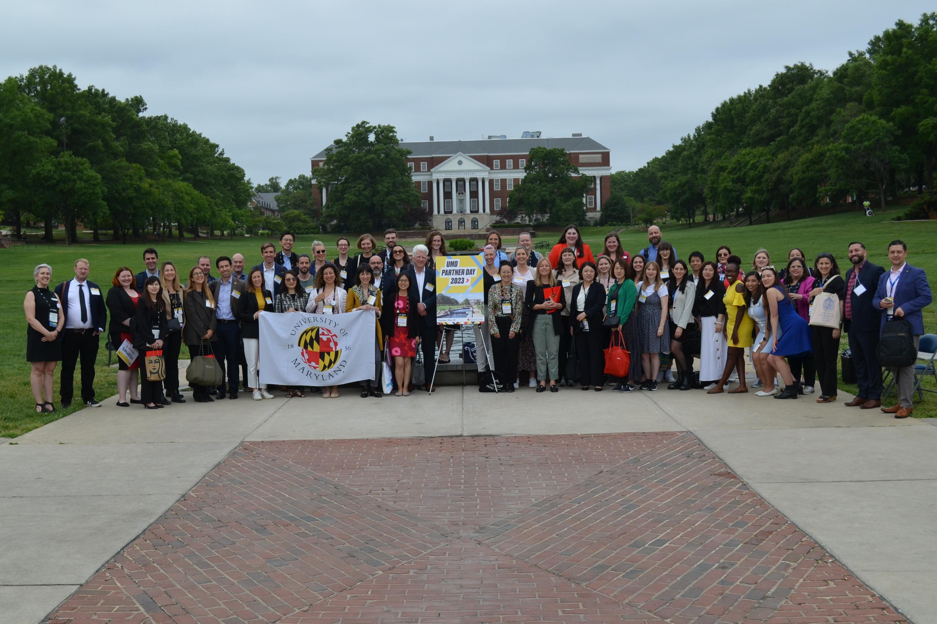 Group shot of OIA partners at Partner Day. 